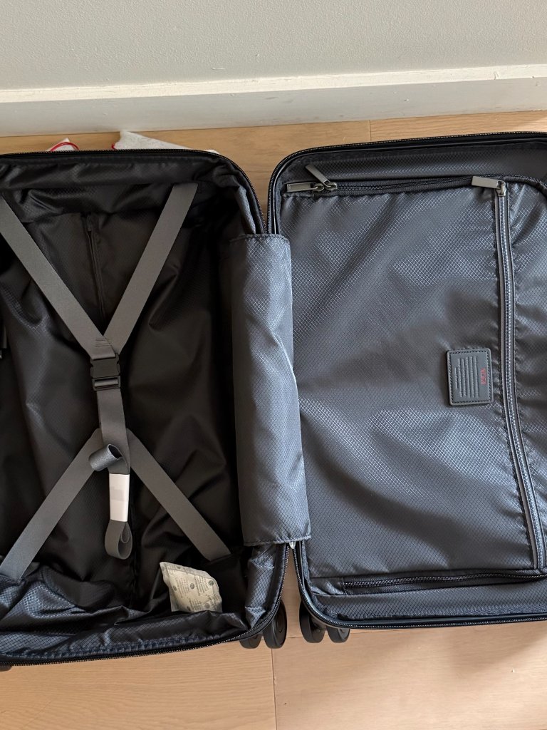 Tumi 19 Degree Expandable Carry-On Black Textured — image 7 of 8